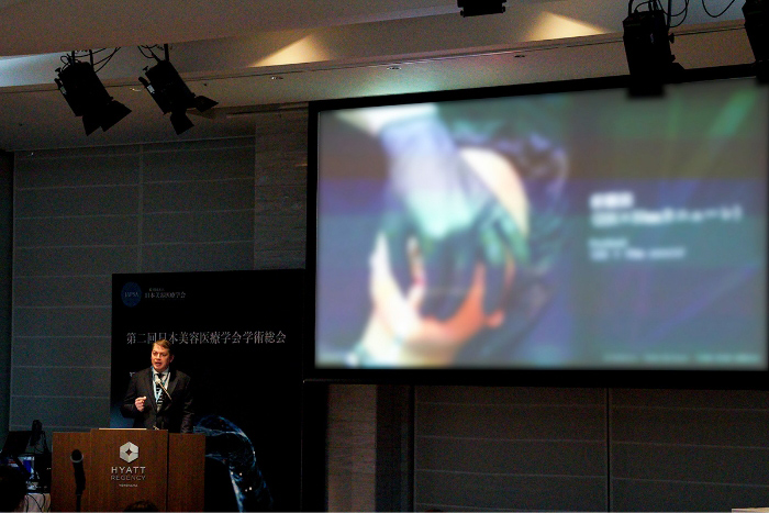 写真:Panfacial Treatment with Yvoire Volume Hyaluronic Acid Filler: Small Interventions with Subtle Results